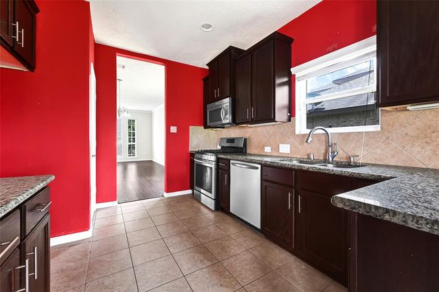 9914 Channel Set Way, Rosharon, TX 77583