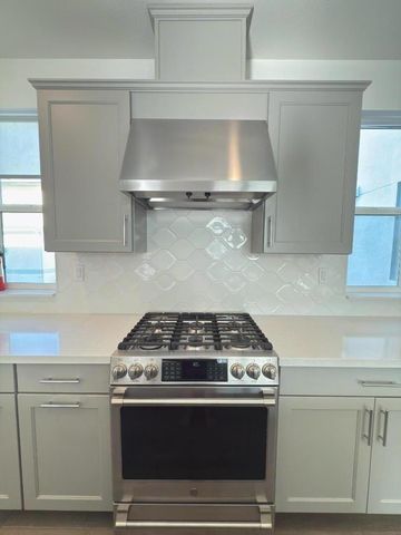 875 Cotati Terrace 5, Sunnyvale, CA 94085