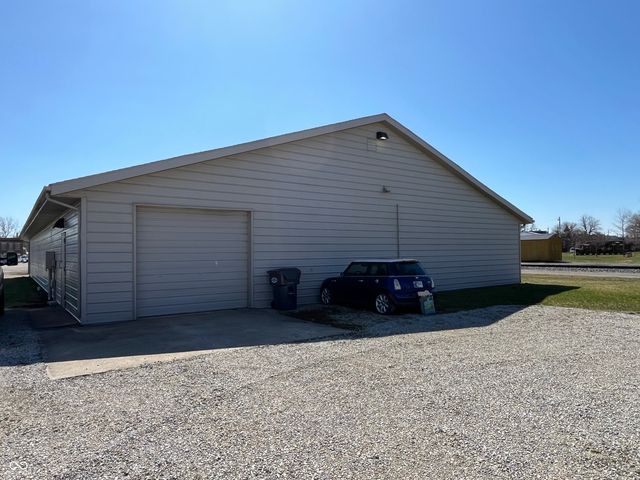 106 N Franklin Street, Dunkirk, IN 47336