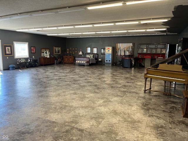 106 N Franklin Street, Dunkirk, IN 47336