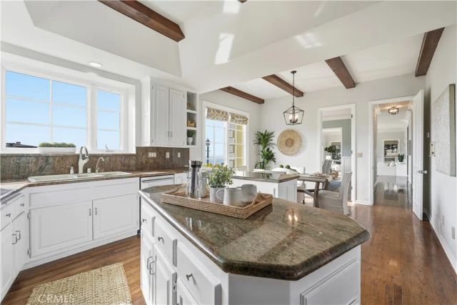 1413 Via Castilla, Palos Verdes Estates, CA 90274