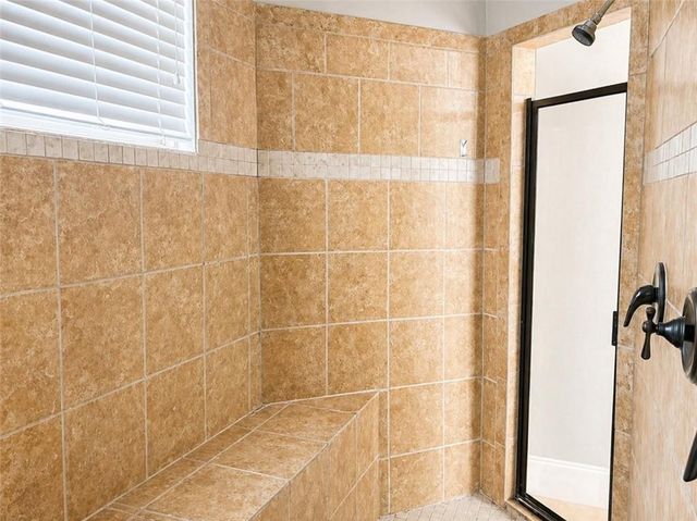 125 Trustin Lake Drive, Fayetteville, GA 30214