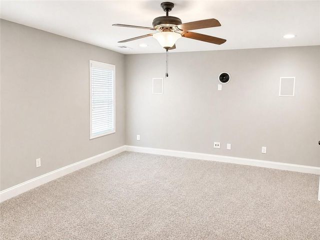 125 Trustin Lake Drive, Fayetteville, GA 30214