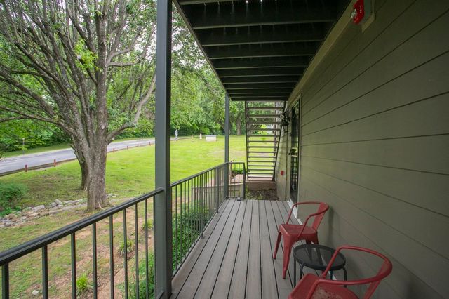 702 Ashlawn Pl, Nashville, TN 37211