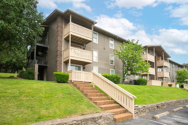 702 Ashlawn Pl, Nashville, TN 37211