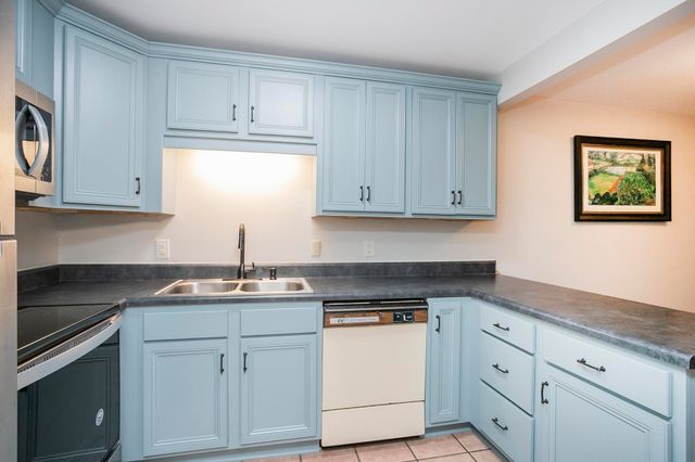 702 Ashlawn Pl, Nashville, TN 37211