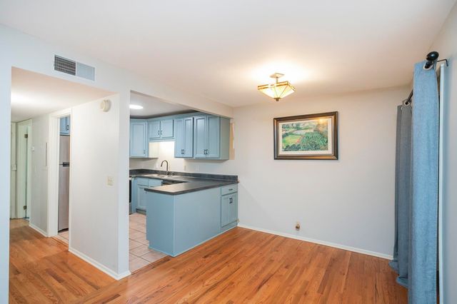 702 Ashlawn Pl, Nashville, TN 37211