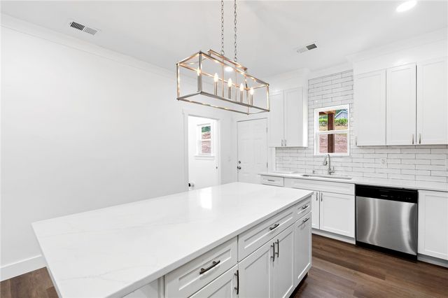 914 Smith Grove Road, Easley, SC 29640
