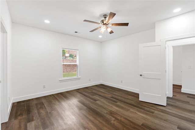 914 Smith Grove Road, Easley, SC 29640