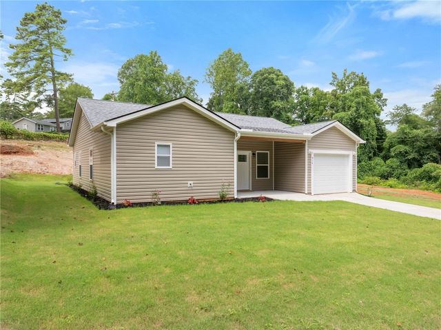 914 Smith Grove Road, Easley, SC 29640