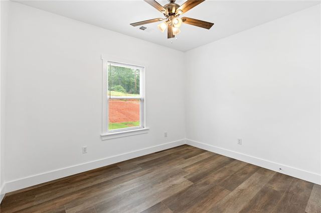 914 Smith Grove Road, Easley, SC 29640