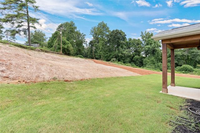 914 Smith Grove Road, Easley, SC 29640