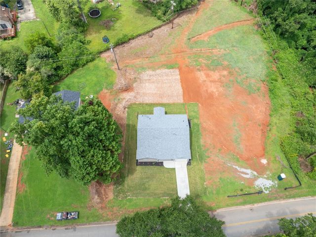 914 Smith Grove Road, Easley, SC 29640