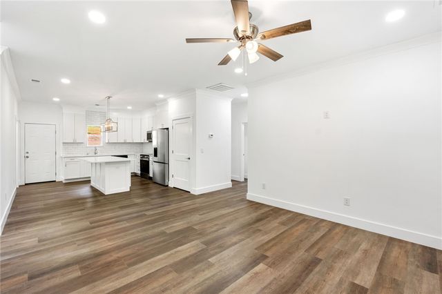 914 Smith Grove Road, Easley, SC 29640
