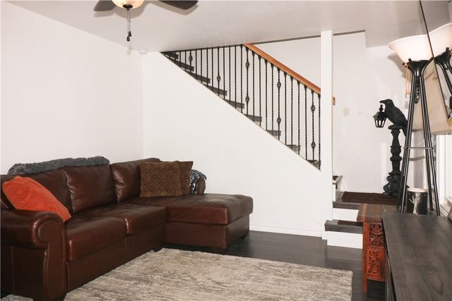 218 S 8th St, Aransas Pass, TX 78336