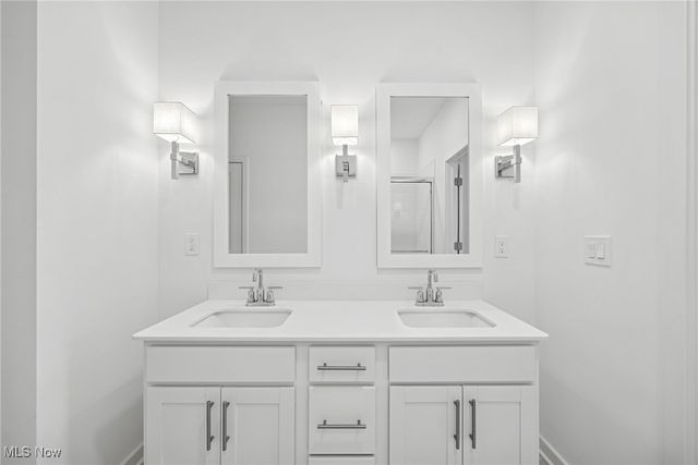 5085 Shepherds Glen, Willoughby, OH 44094