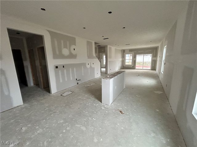 5085 Shepherds Glen, Willoughby, OH 44094