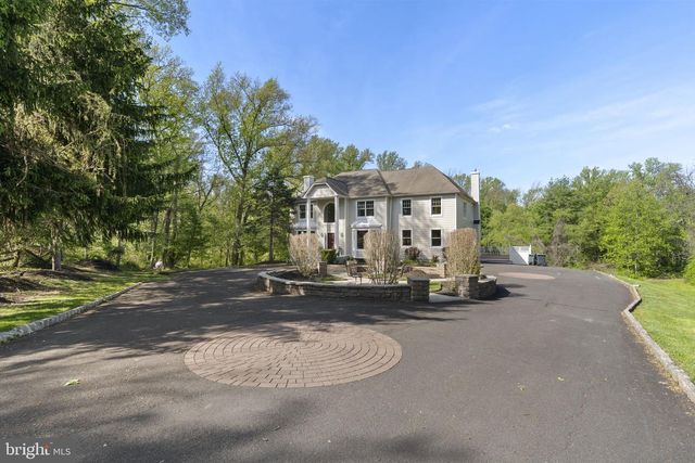 2321 OLD BRISTOL RD, Holland, PA 18966