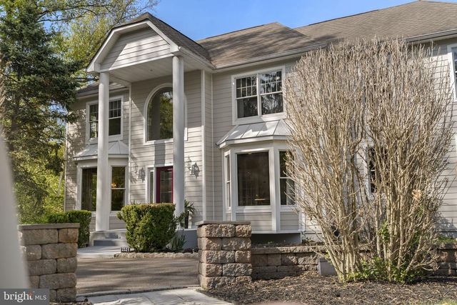 2321 OLD BRISTOL RD, Holland, PA 18966