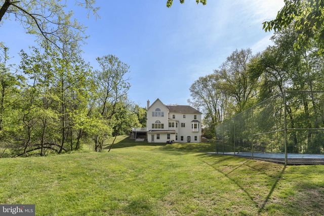 2321 OLD BRISTOL RD, Holland, PA 18966