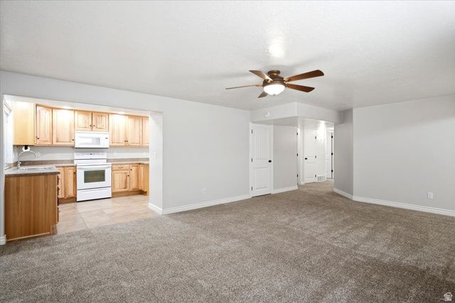 2537 S ELM GROVE DR, Perry, UT 84302