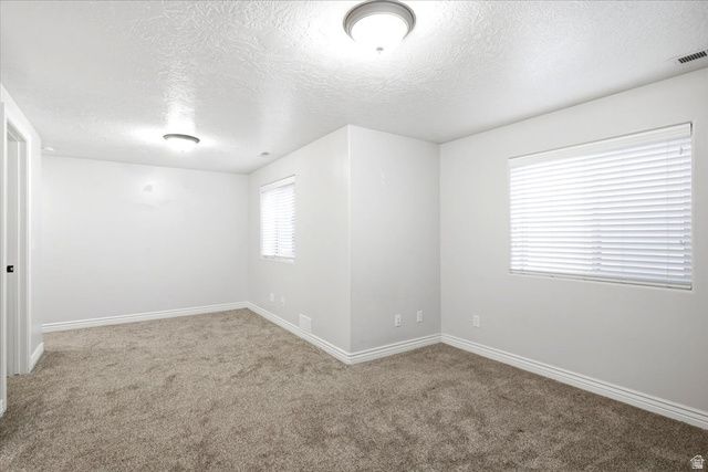 2537 S ELM GROVE DR, Perry, UT 84302