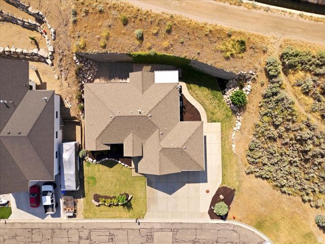 2537 S ELM GROVE DR, Perry, UT 84302