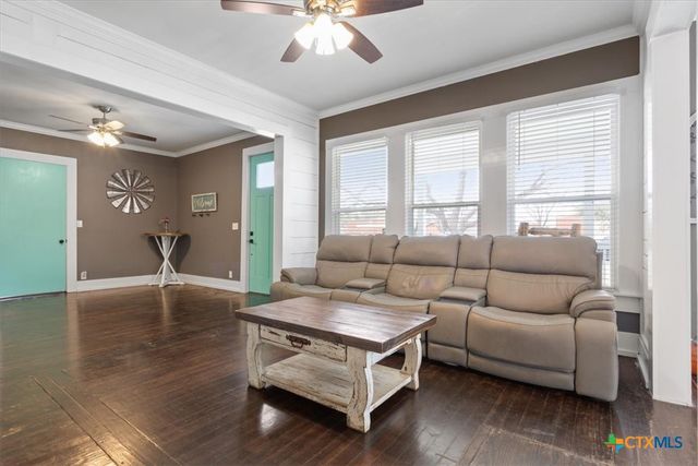 314 W Downs Avenue, Temple, TX 76501