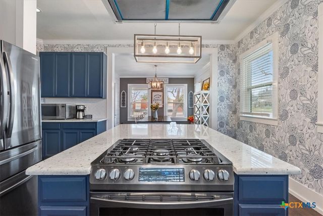 314 W Downs Avenue, Temple, TX 76501