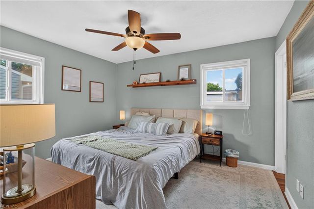 905 Kings Arms DR, Virginia Beach, VA 23452