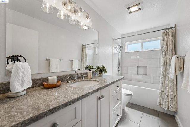 135 St. Germain Lane, Pleasant Hill, CA 94523