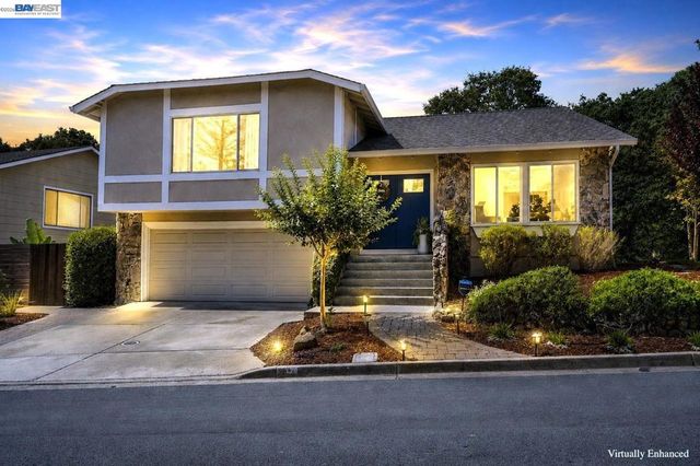 135 St. Germain Lane, Pleasant Hill, CA 94523