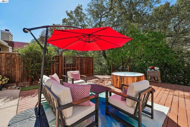 135 St. Germain Lane, Pleasant Hill, CA 94523