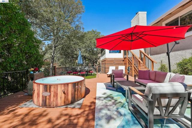 135 St. Germain Lane, Pleasant Hill, CA 94523