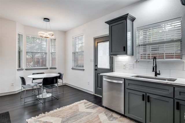 700 Martinique Avenue, Dallas, TX 75223