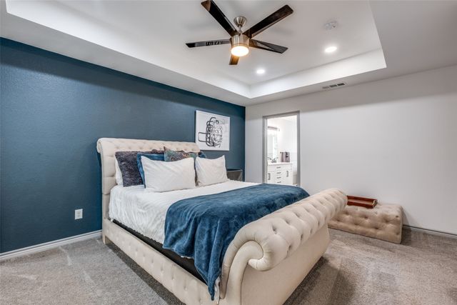 700 Martinique Avenue, Dallas, TX 75223