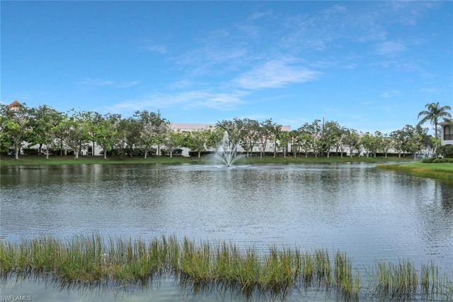 5012 Maxwell CIR 1-101, Naples, FL 34105