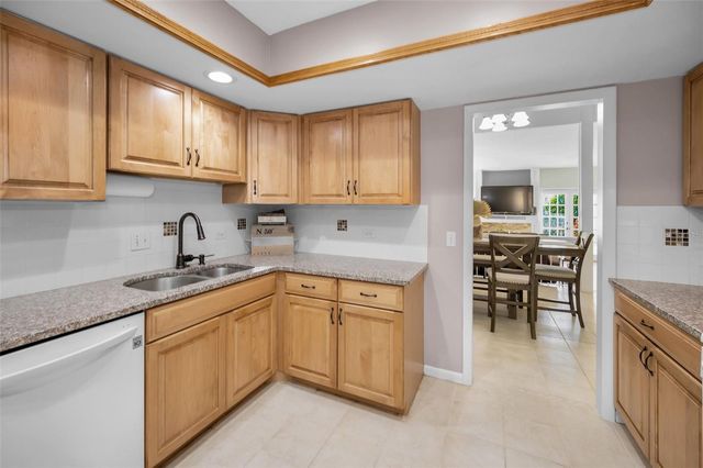 13300 INDIAN ROCKS ROAD 101, Largo, FL 33774