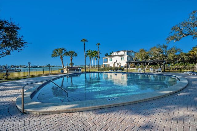 13300 INDIAN ROCKS ROAD 101, Largo, FL 33774