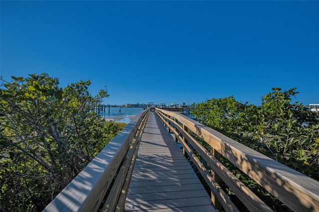 13300 INDIAN ROCKS ROAD 101, Largo, FL 33774