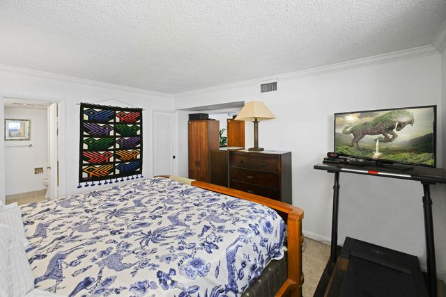 3100 NE 49 Street Street NE 1110, Fort Lauderdale, FL 33308
