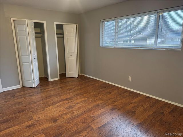 2559 Depew Drive, West Bloomfield, MI 48324