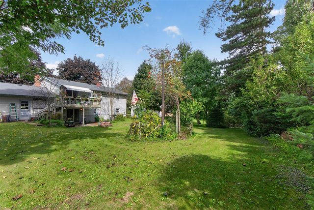 611 Charleston Road, Lansing, MI 48917