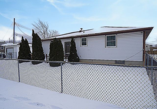 43 Barone Circle, Cheektowaga, NY 14225