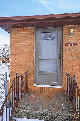 43 Barone Circle, Cheektowaga, NY 14225