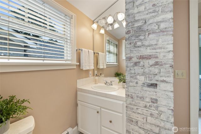 709 N C Street, Tacoma, WA 98403