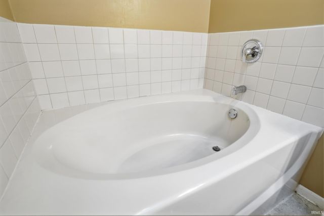 3201 Cedar Ridge Run, Fort Wayne, IN 46808