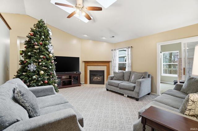 3201 Cedar Ridge Run, Fort Wayne, IN 46808