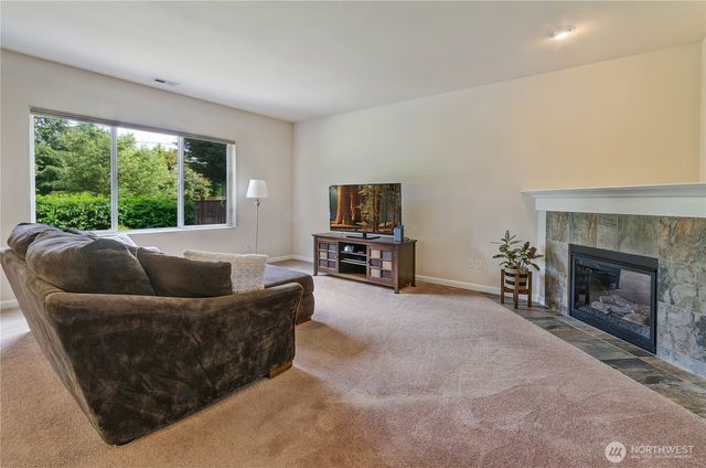 7905 152nd St Ct E, Puyallup, WA 98375