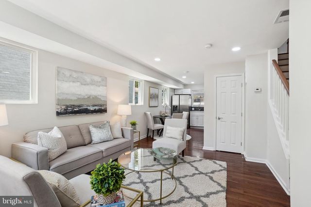4224 SOUTHERN AVE SE, Washington, DC 20019